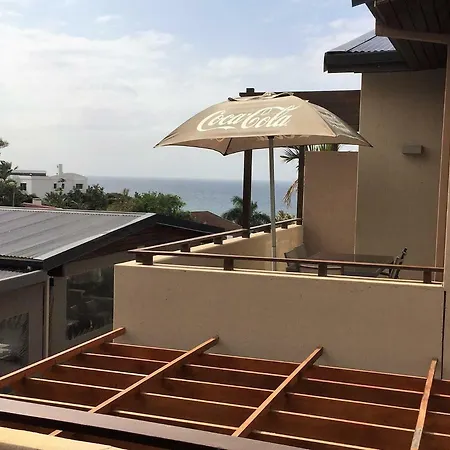 Stylish Modern 2 Bed Apartment In Shaka'S Rock Ballito Exterior photo