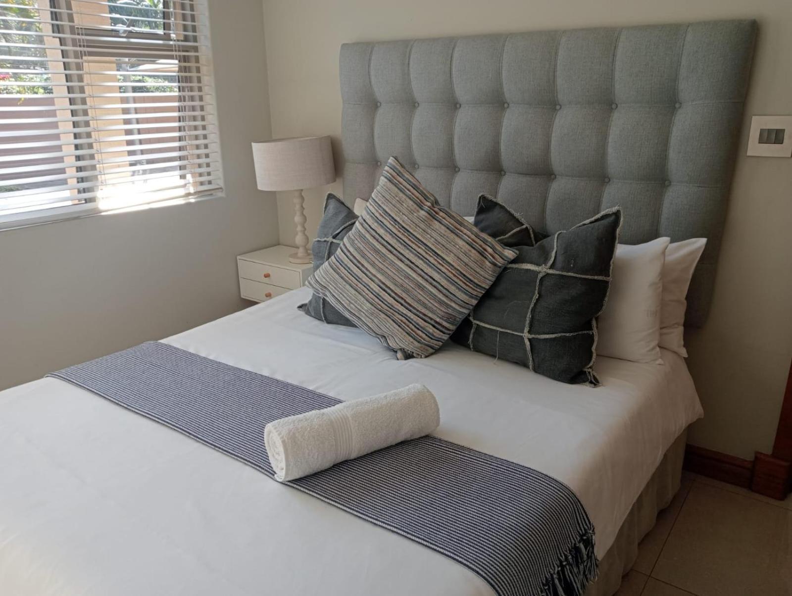 Apartment Stylish Modern 2 Bed In Shaka's Rock Ballito